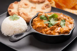 Chicken Korma with Rice/Roti D/N